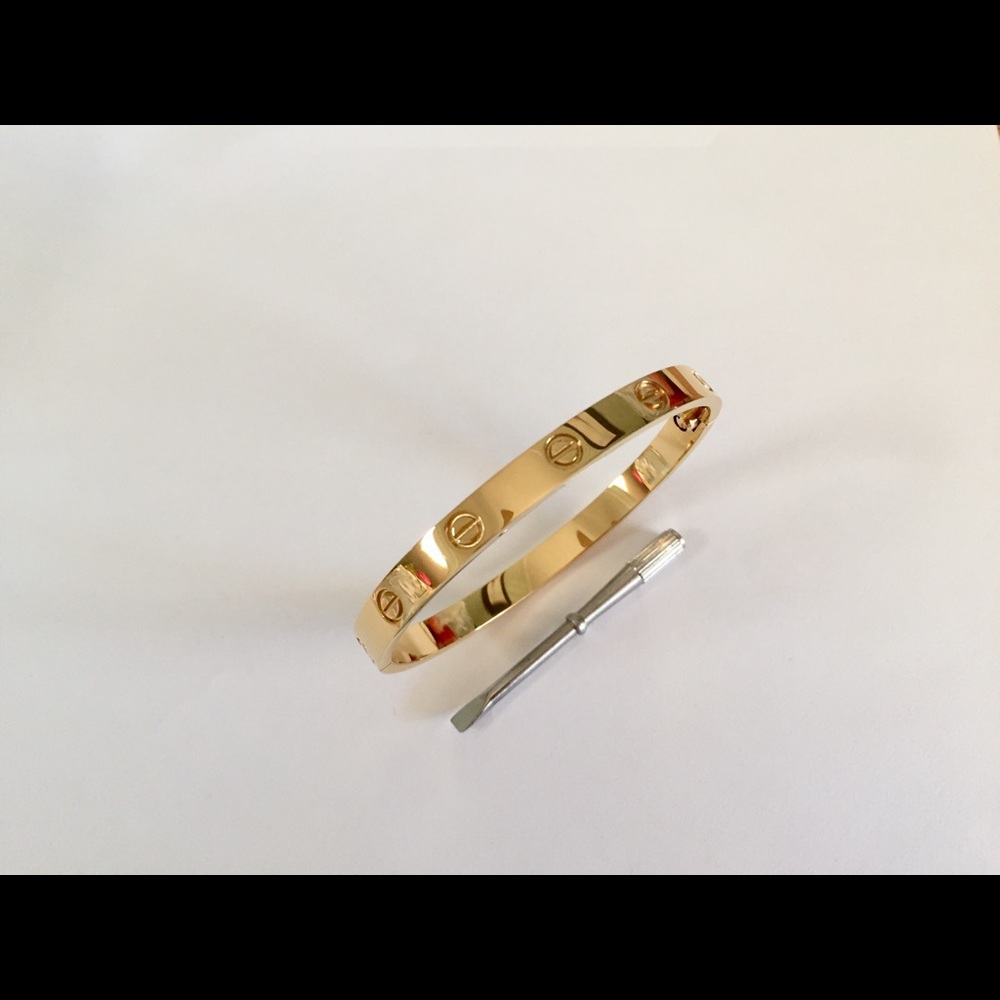 gold color bracelet stainless steel